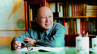 錢學(xué)森：外國人能搞的，中國人為什么不能搞？