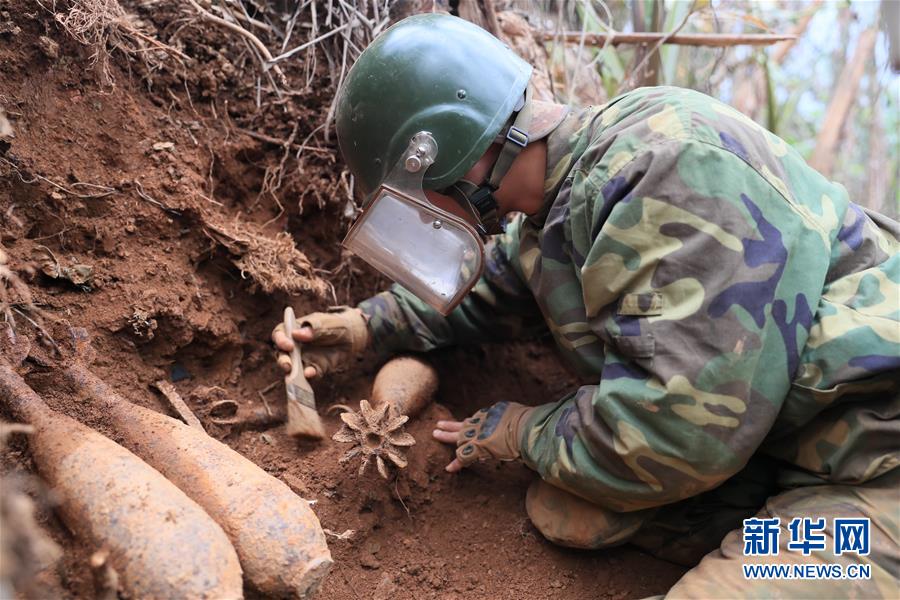 （圖文互動）（1）和平年代，離死神最近的人——南部戰(zhàn)區(qū)陸軍云南掃雷大隊邊境掃雷排爆記事