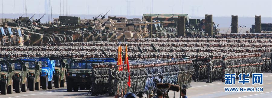 （新華全媒頭條·強(qiáng)軍思想引領(lǐng)新征程·圖文互動(dòng)）（7）那一刻，我們光榮接受檢閱