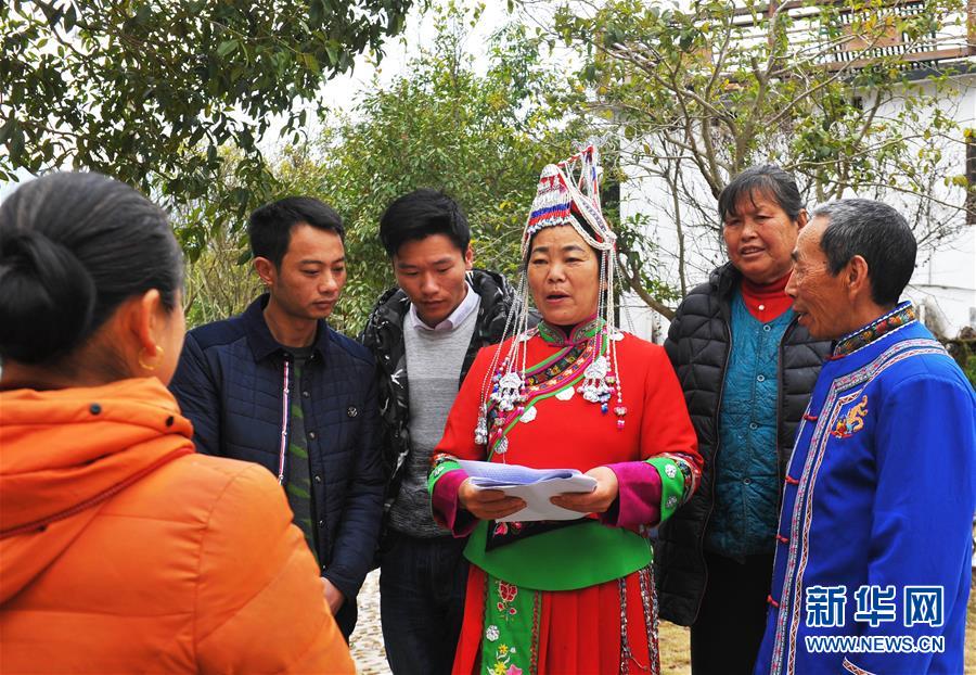 （兩會(huì)前夕看落實(shí)·圖文互動(dòng)）（2）奮力脫貧攻堅(jiān) 生態(tài)追“清”逐“綠”——江西落實(shí)習(xí)近平總書(shū)記全國(guó)兩會(huì)重要講話(huà)精神紀(jì)實(shí)