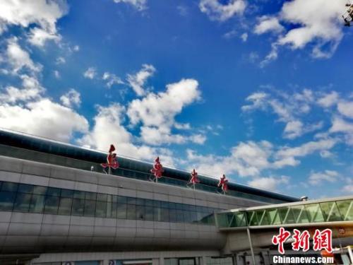 資料圖：烏魯木齊國際機(jī)場。 新疆機(jī)場集團(tuán)供圖