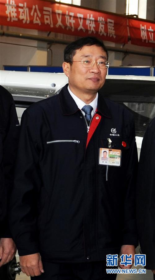 （新華全媒頭條·圖文互動）（4）鍛造領(lǐng)航復(fù)興的中流砥柱——寫在“不忘初心、牢記使命”主題教育即將啟動之際