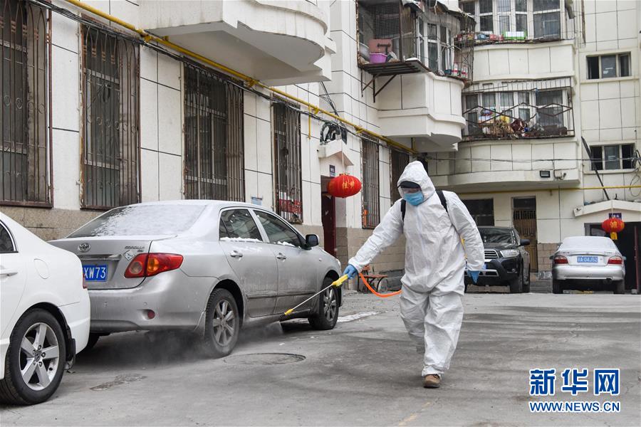 （聚焦疫情防控·圖文互動）（3）“我們多跑跑，居民更安全”——直擊新疆基層社區(qū)疫情防控