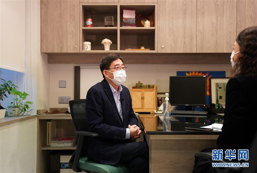 （香港故事·圖文互動(dòng)）（1）從“非典”到新冠，一位香港醫(yī)生親歷的兩次抗疫