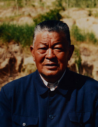 尕布龍語錄：權(quán)力來自百姓，只能服務(wù)于百姓