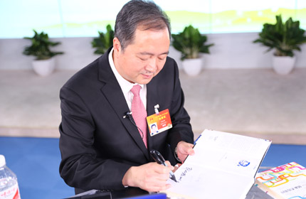 “創(chuàng)新不僅是技術(shù)創(chuàng)新、管理創(chuàng)新，還有商業(yè)模式的創(chuàng)新。”
