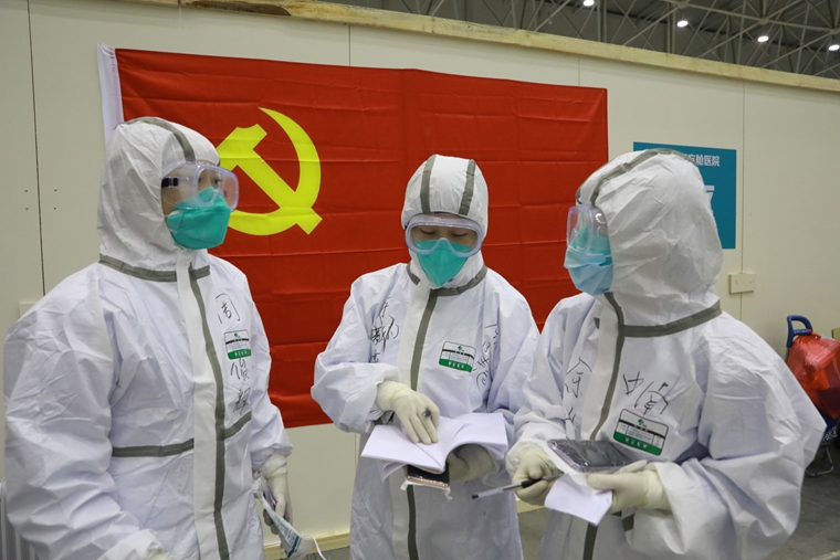 辛識(shí)平：黨員站立的位置，就是守護(hù)人民的防線