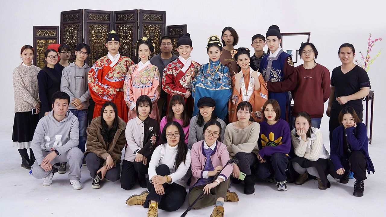 追夢中國人|維京：漢服春晚，一個講了十年的故事