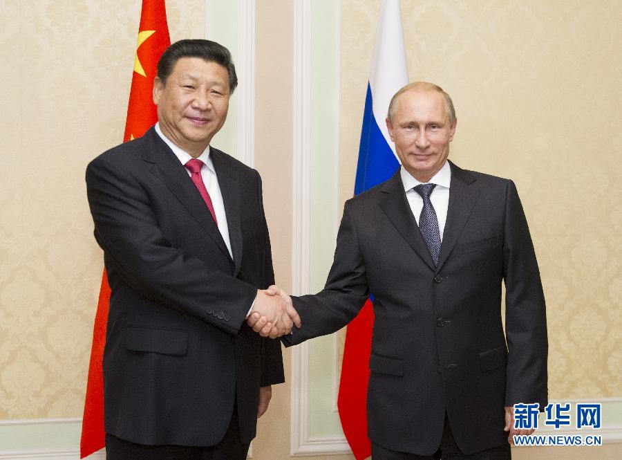 9月11日，中國國家主席習(xí)近平在塔吉克斯坦首都杜尚別會見俄羅斯總統(tǒng)普京。 新華社記者 黃敬文 攝 