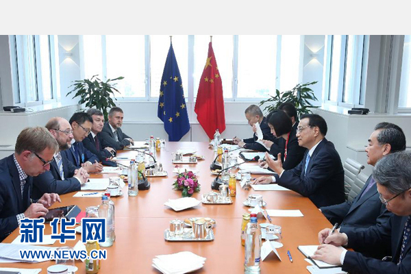 當地時間6月29日上午，國務院總理李克強在布魯塞爾會見歐洲議會議長舒爾茨。 新華社記者 龐興雷 攝