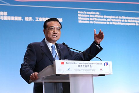 李克強(qiáng)總理2日在中法工商峰會(huì)演講時(shí)表示，中法建交50年來，兩國關(guān)系積累了寶貴經(jīng)驗(yàn)，未來50年的中法關(guān)系將更燦爛輝煌。中國政府網(wǎng)
