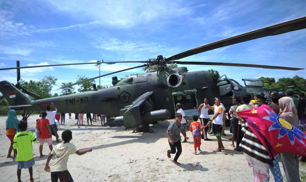 印尼空軍搜救飛機(jī)?？考永锫u